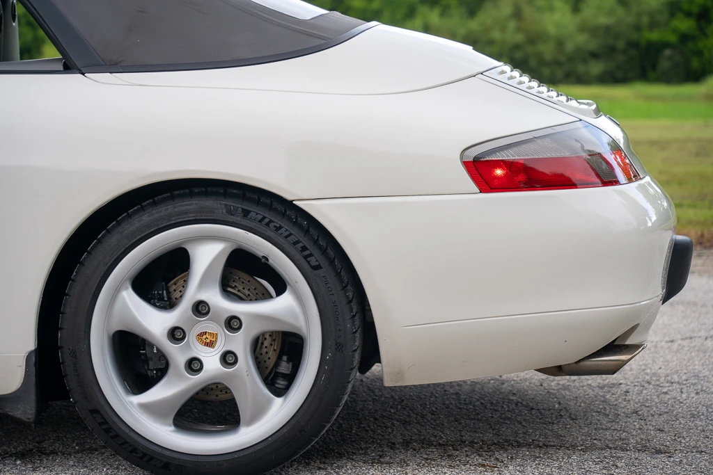 2000 Porsche 996 Carrera - Image 27 of 31