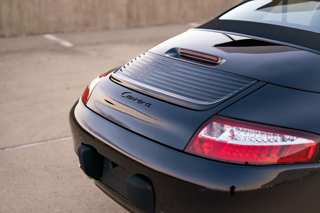 2000 Porsche 996 Carrera - Image 24 of 31