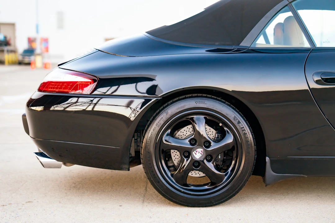 2000 Porsche 996 Carrera - Image 26 of 31