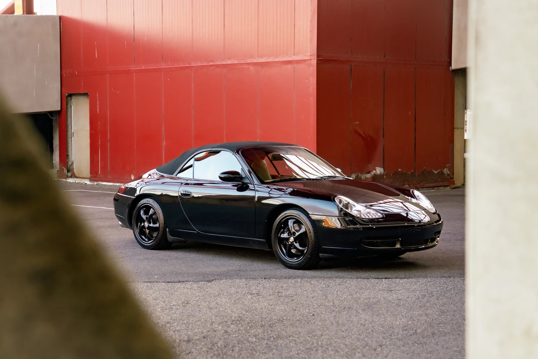2000 Porsche 996 Carrera - Image 16 of 31