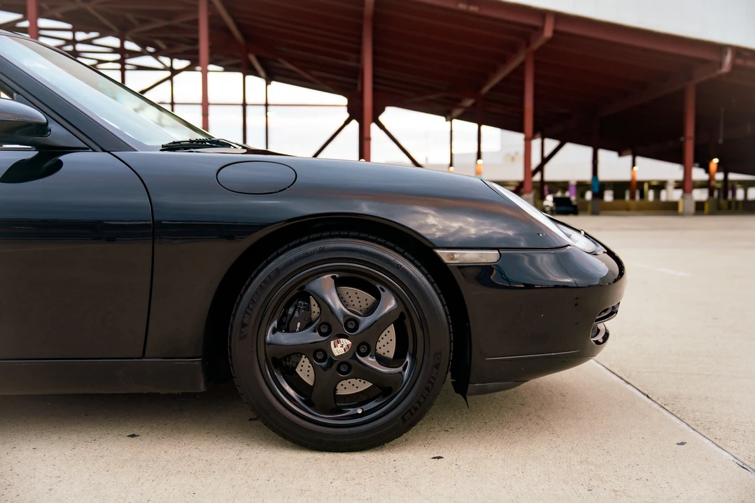 2000 Porsche 996 Carrera - Image 29 of 31