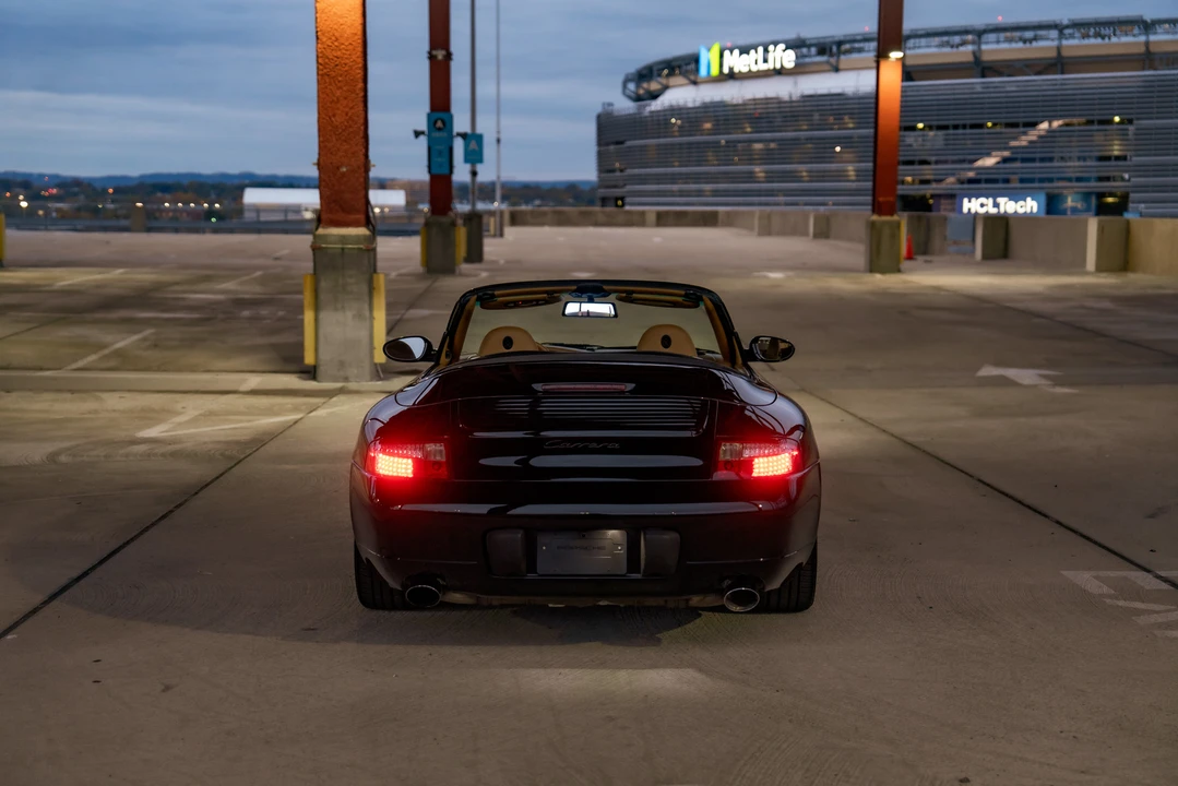 2000 Porsche 996 Carrera - Image 8 of 31
