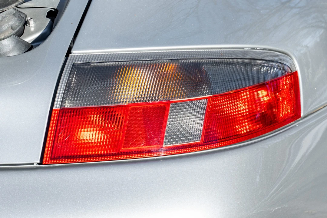 2000 Porsche 996 Carrera - Image 31 of 31
