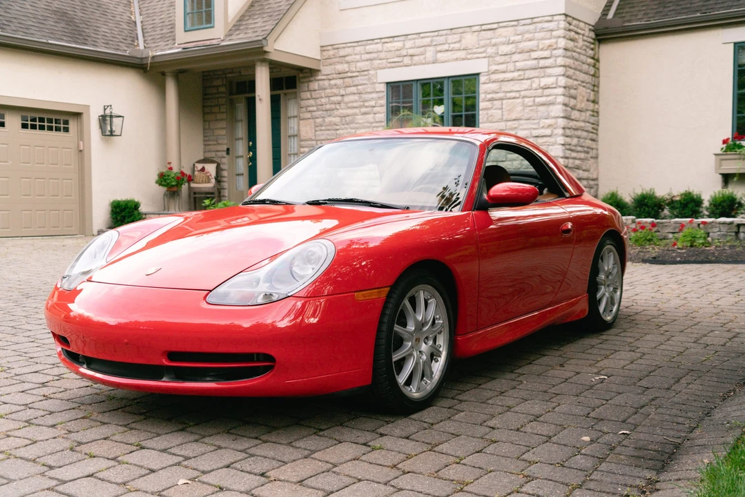 2000 Porsche 996 Carrera - Image 8 of 31
