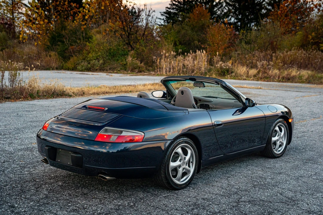 2000 Porsche 996 Carrera - Image 25 of 31