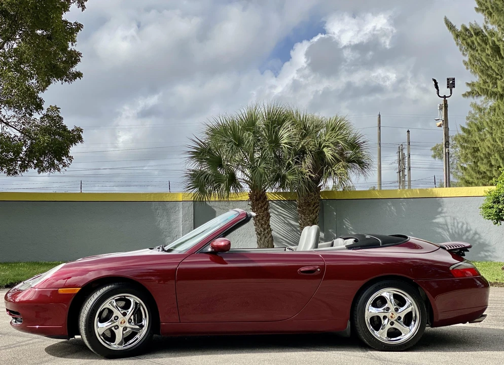 2000 Porsche 996 Carrera - Image 30 of 31
