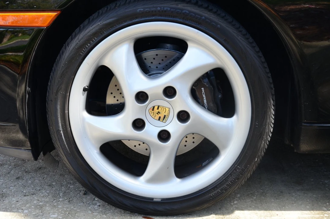 2000 Porsche 996 Carrera - Image 24 of 31
