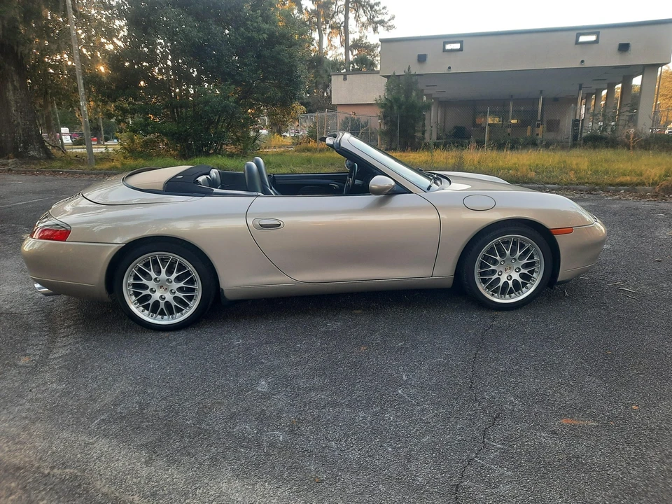 2000 Porsche 996 Carrera - Image 23 of 31