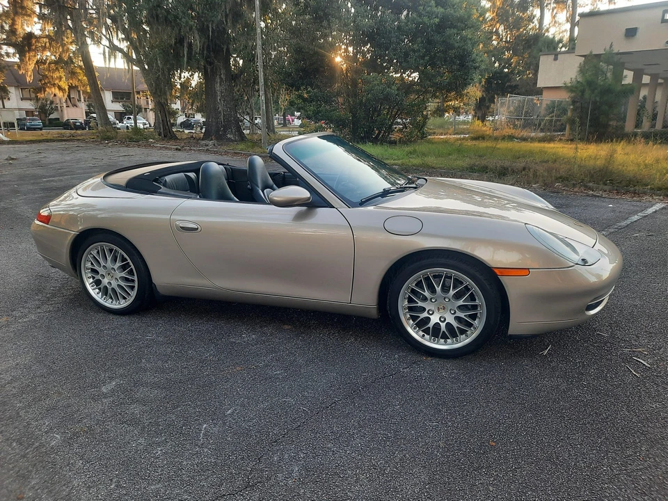 2000 Porsche 996 Carrera - Image 24 of 31