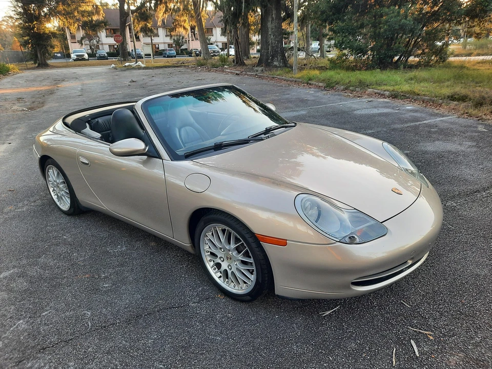 2000 Porsche 996 Carrera - Image 26 of 31