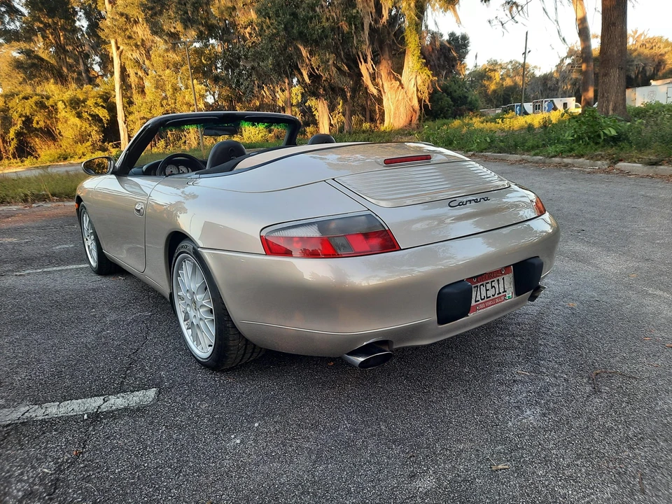 2000 Porsche 996 Carrera - Image 11 of 31