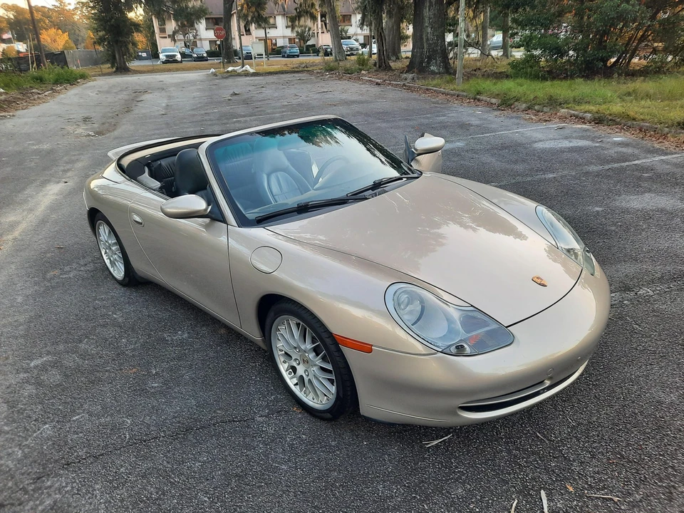 2000 Porsche 996 Carrera - Image 28 of 31