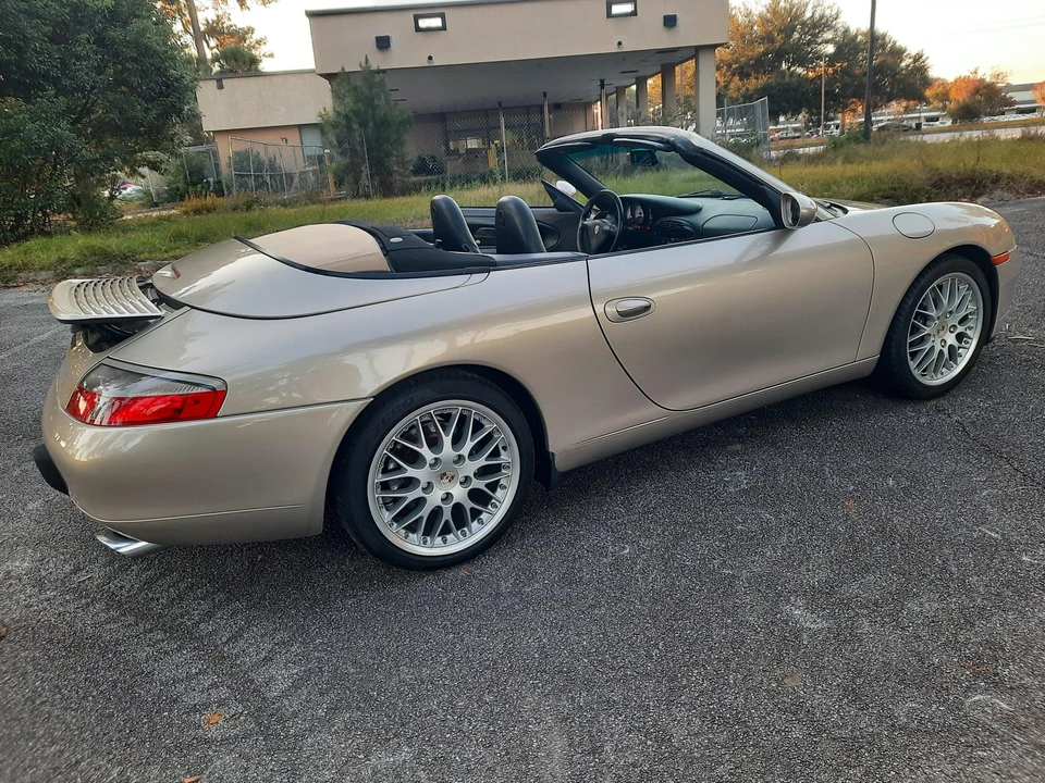 2000 Porsche 996 Carrera - Image 19 of 31