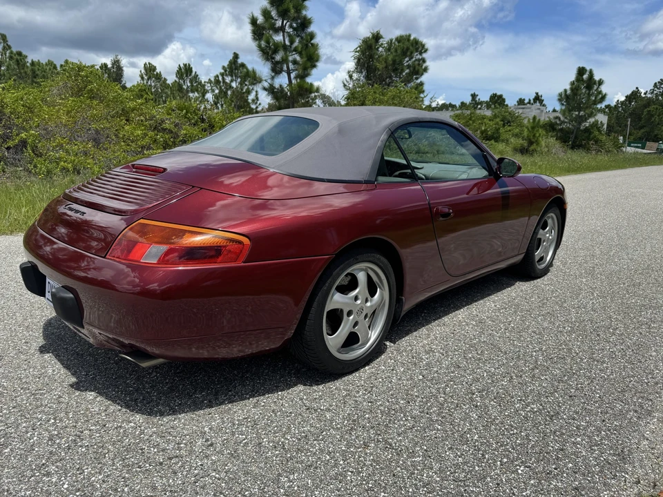 2000 Porsche 996 Carrera - Image 8 of 31