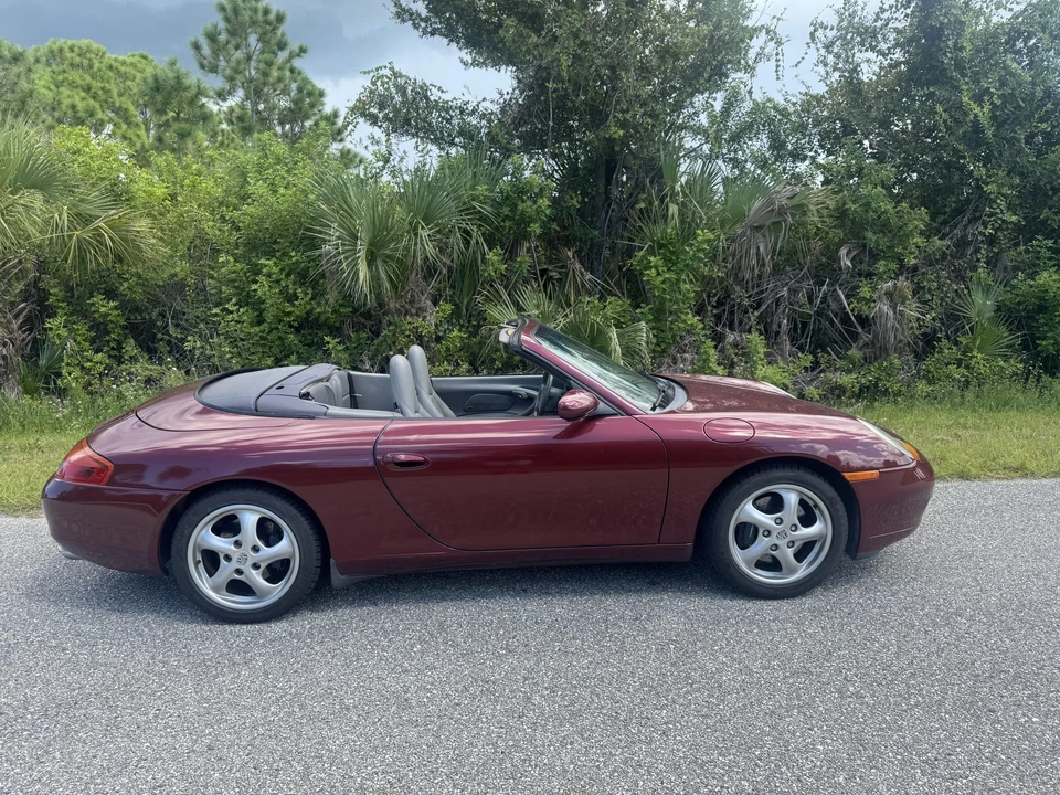 2000 Porsche 996 Carrera - Image 19 of 31