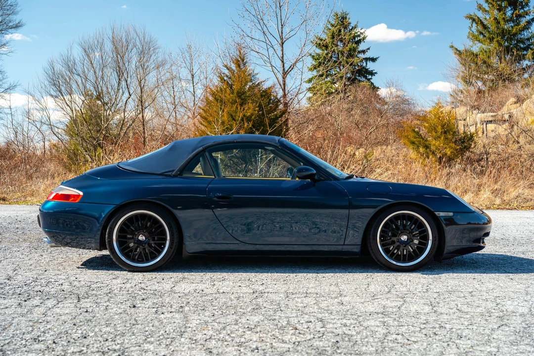 2000 Porsche 996 Carrera - Image 30 of 31