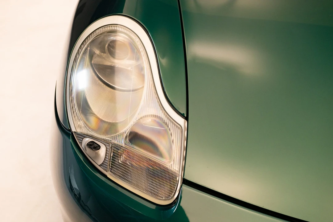 2000 Porsche 996 Carrera - Image 25 of 31