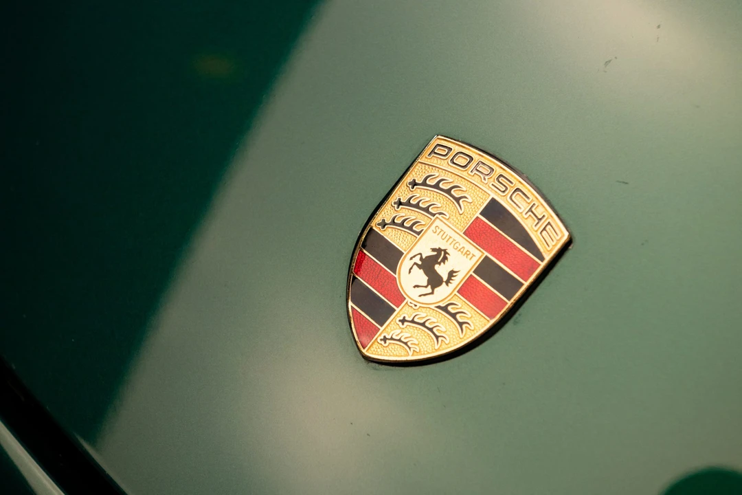 2000 Porsche 996 Carrera - Image 30 of 31