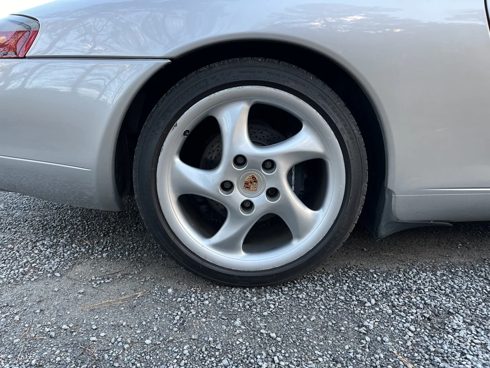 2000 Porsche 996 Carrera - Image 19 of 31