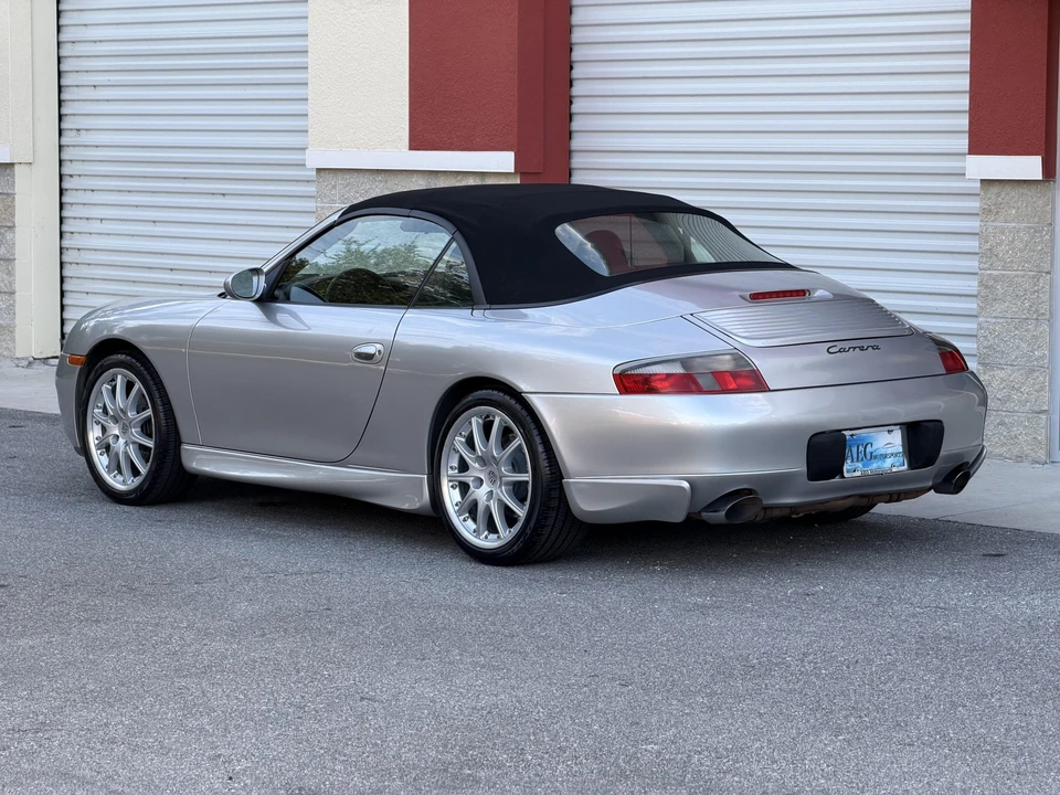 2000 Porsche 996 Carrera - Image 26 of 31