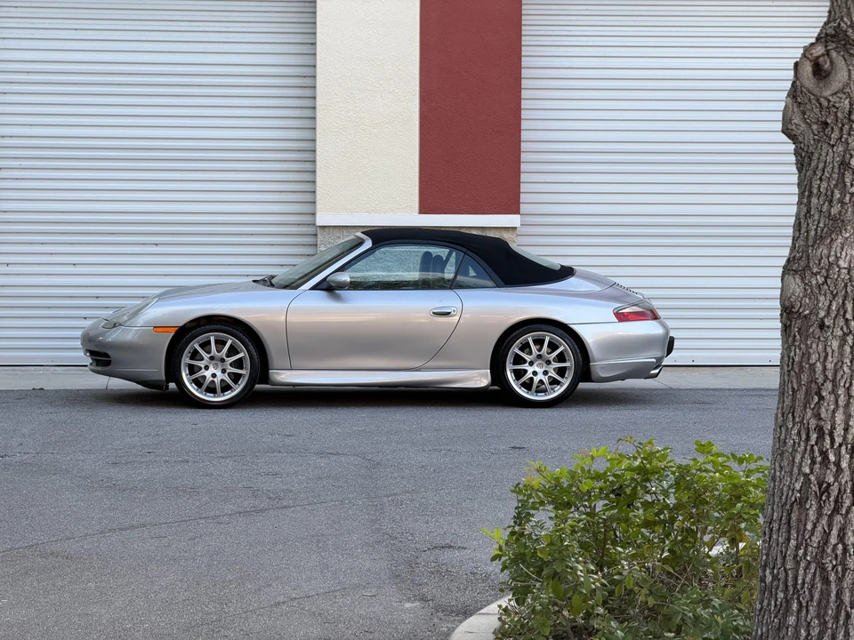 2000 Porsche 996 Carrera - Image 25 of 31