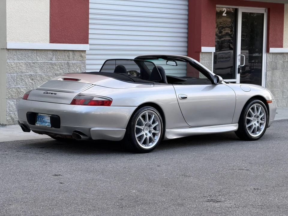 2000 Porsche 996 Carrera - Image 11 of 31