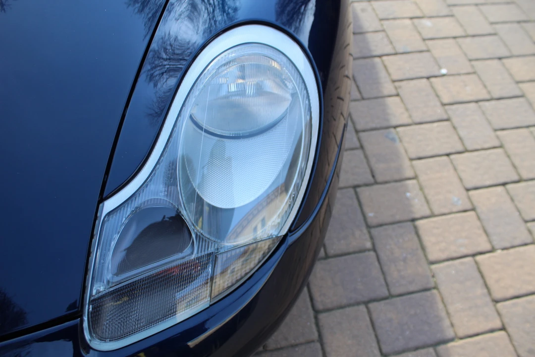 2000 Porsche 996 Carrera - Image 27 of 31