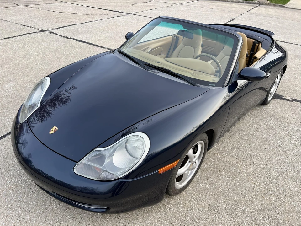 2000 Porsche 996 Carrera - Image 30 of 31