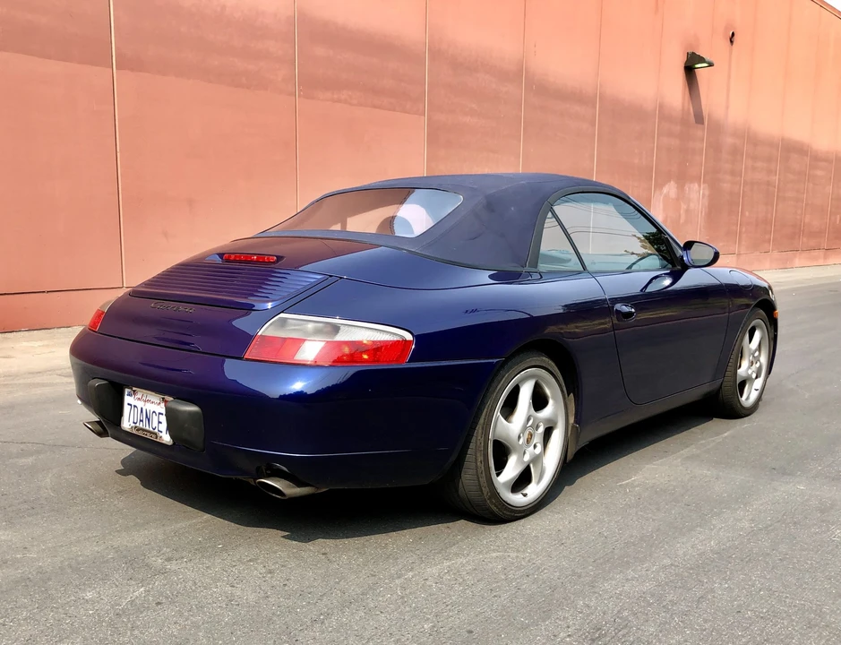 2000 Porsche 996 Carrera - Image 9 of 31