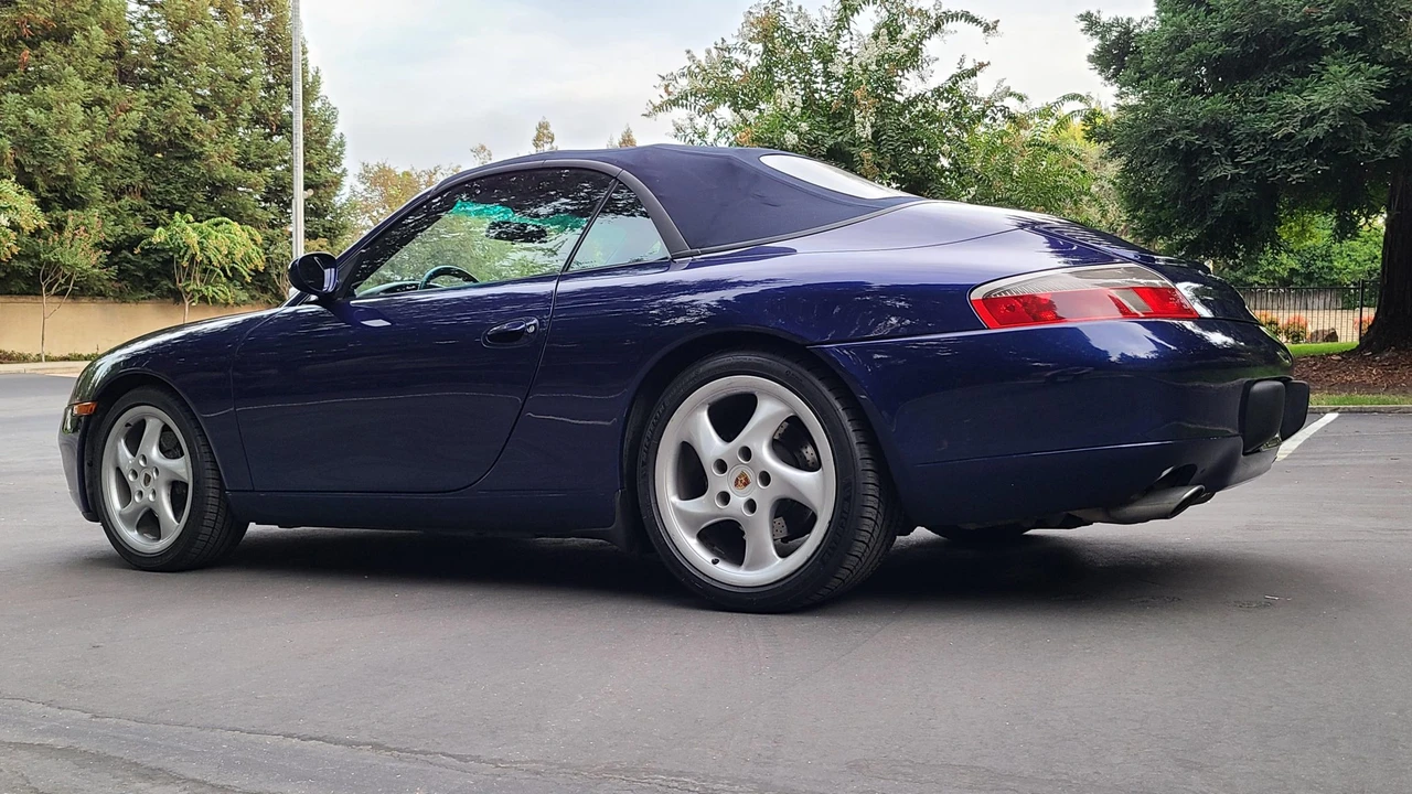 2000 Porsche 996 Carrera - Image 6 of 31
