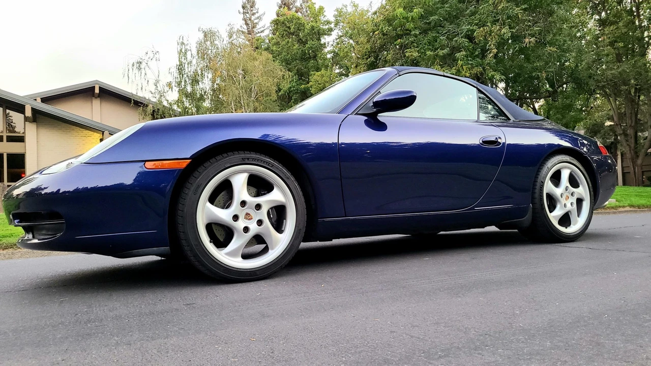 2000 Porsche 996 Carrera - Image 24 of 31