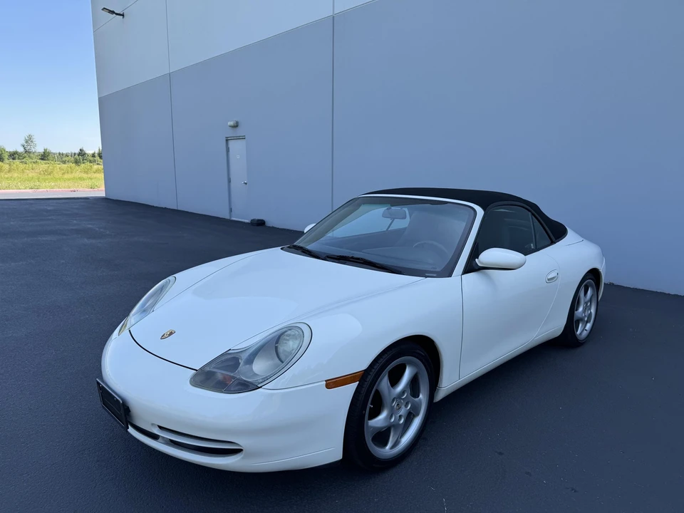 2000 Porsche 996 Carrera - Image 2 of 31