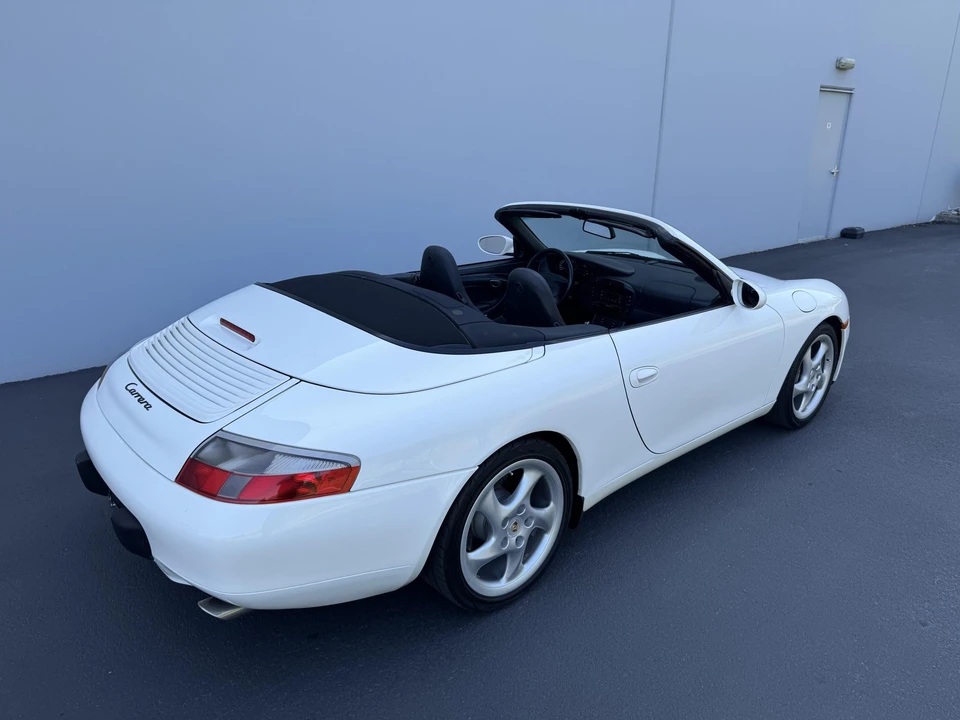 2000 Porsche 996 Carrera - Image 23 of 31