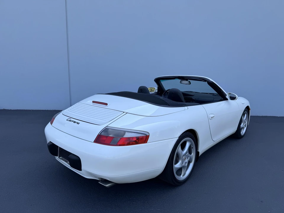 2000 Porsche 996 Carrera - Image 28 of 31
