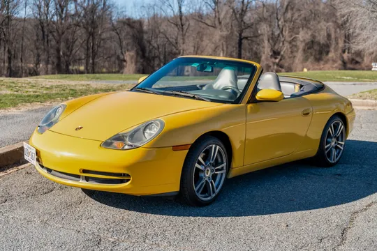2000 Porsche 911 Carrera Cabriolet