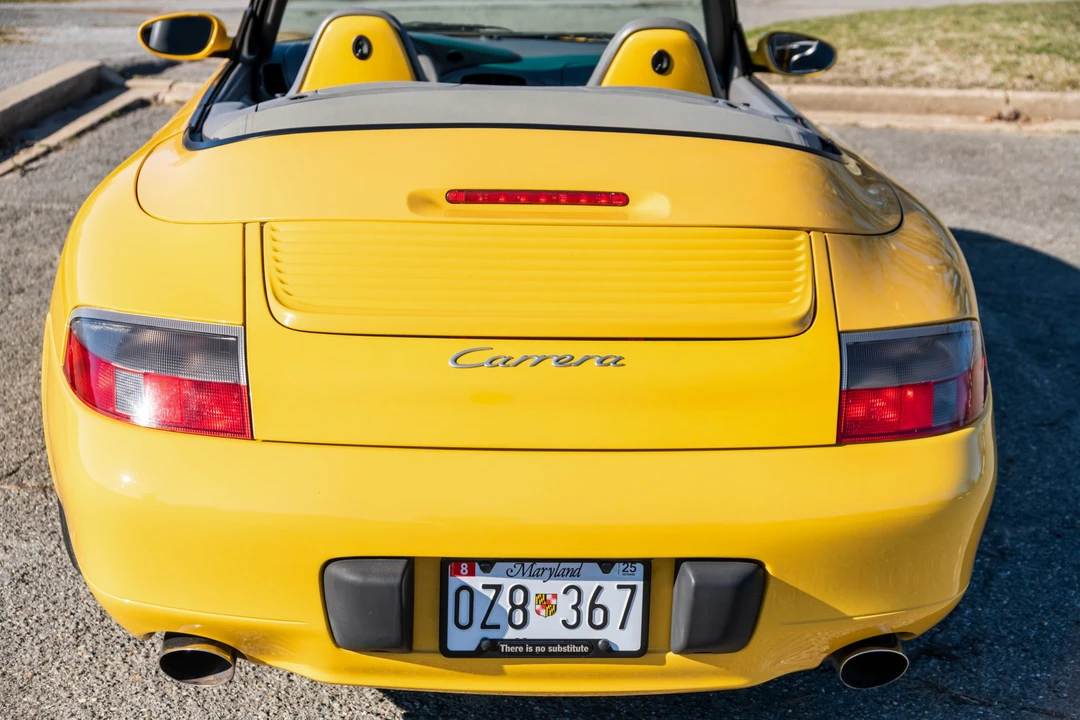 2000 Porsche 996 Carrera - Image 26 of 31