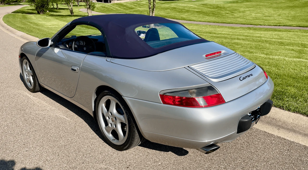 2000 Porsche 996 Carrera - Image 9 of 31