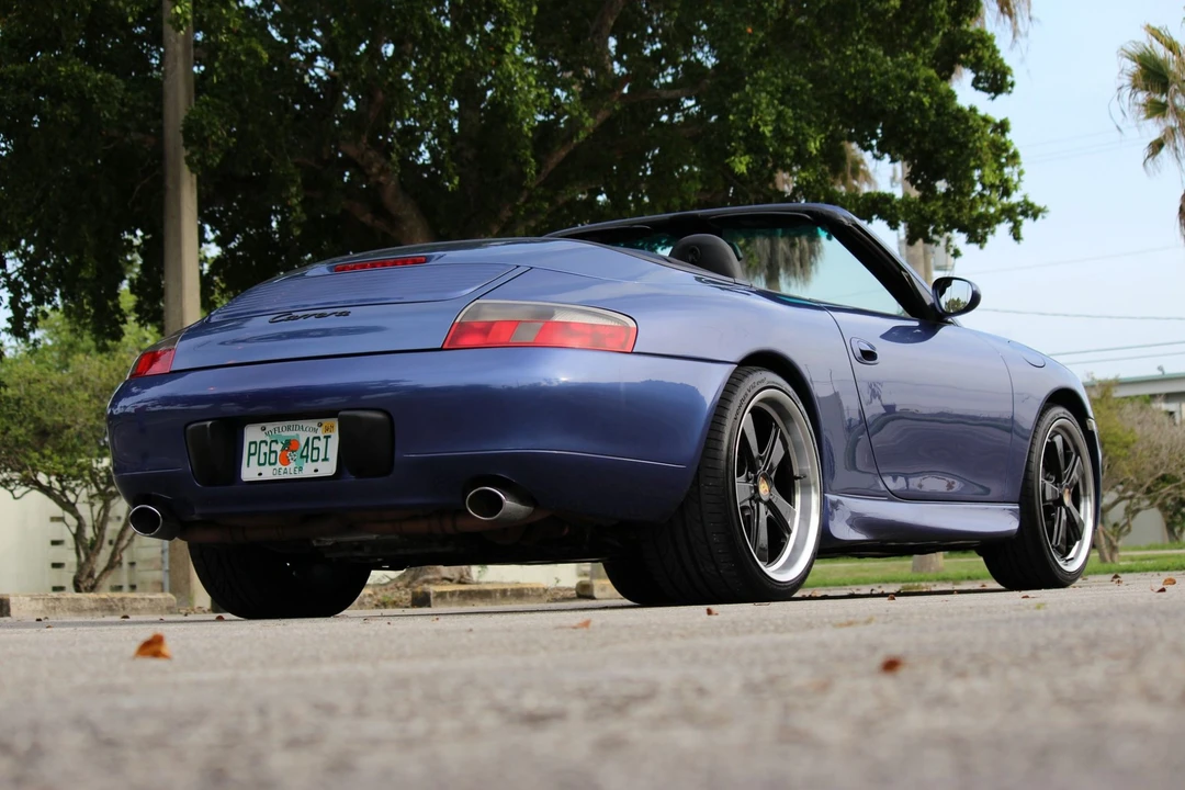 2000 Porsche 996 Carrera - Image 28 of 31