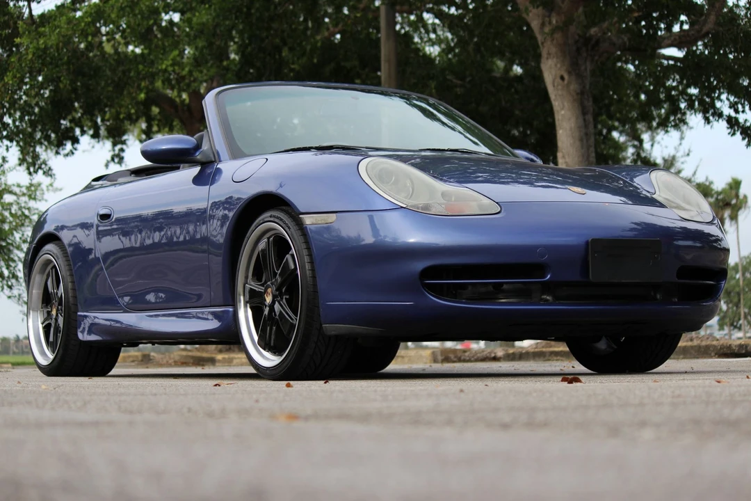 2000 Porsche 996 Carrera - Image 24 of 31