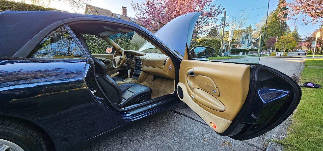 2000 Porsche 996 Carrera - Image 30 of 31