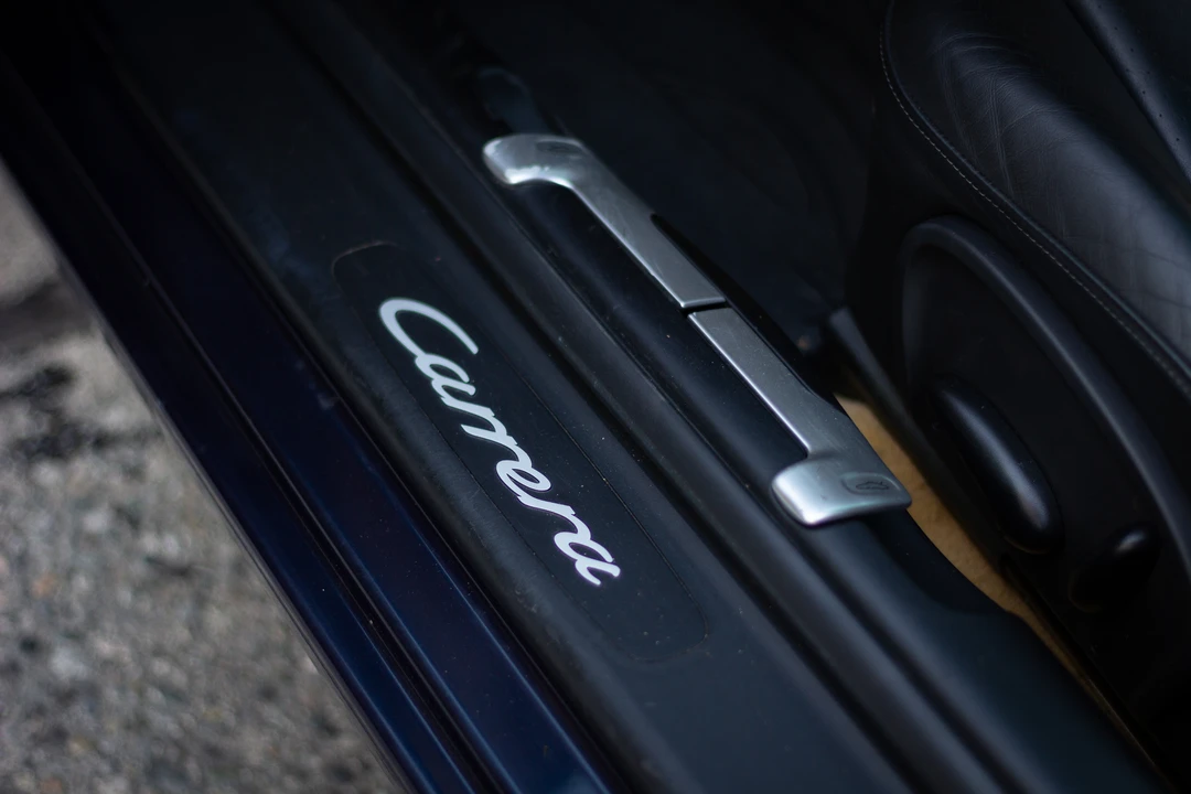 2000 Porsche 996 Carrera - Image 26 of 31