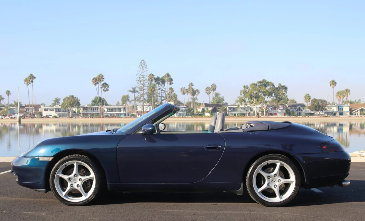 2000 Porsche 996 Carrera - Image 28 of 31