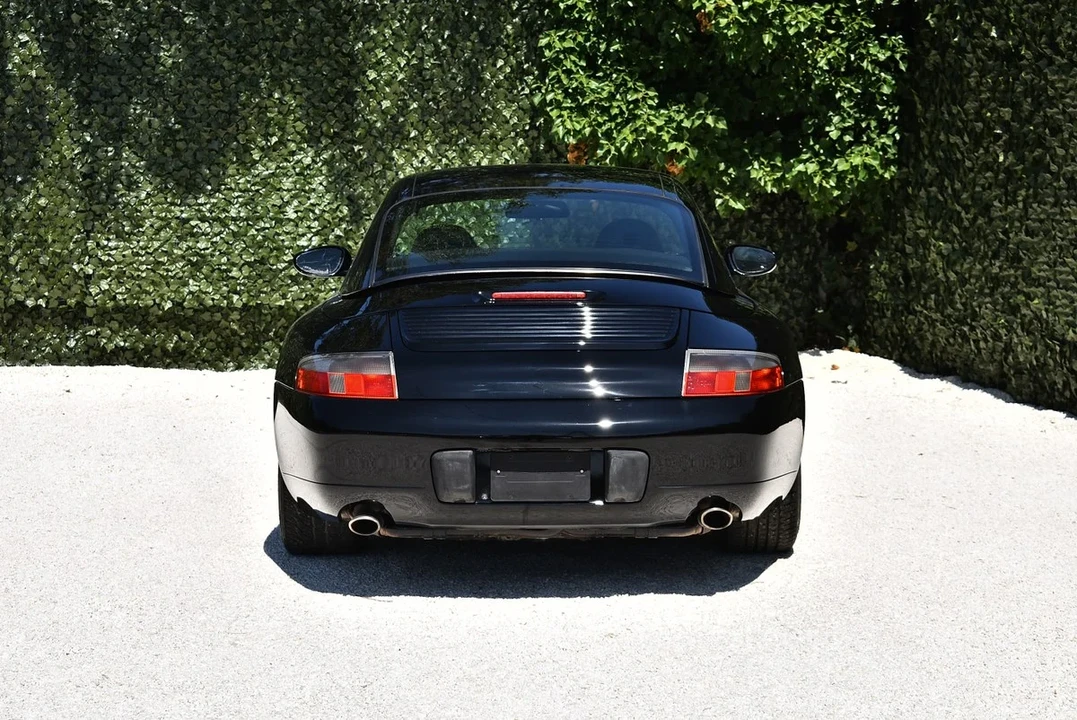 2000 Porsche 996 Carrera - Image 9 of 30