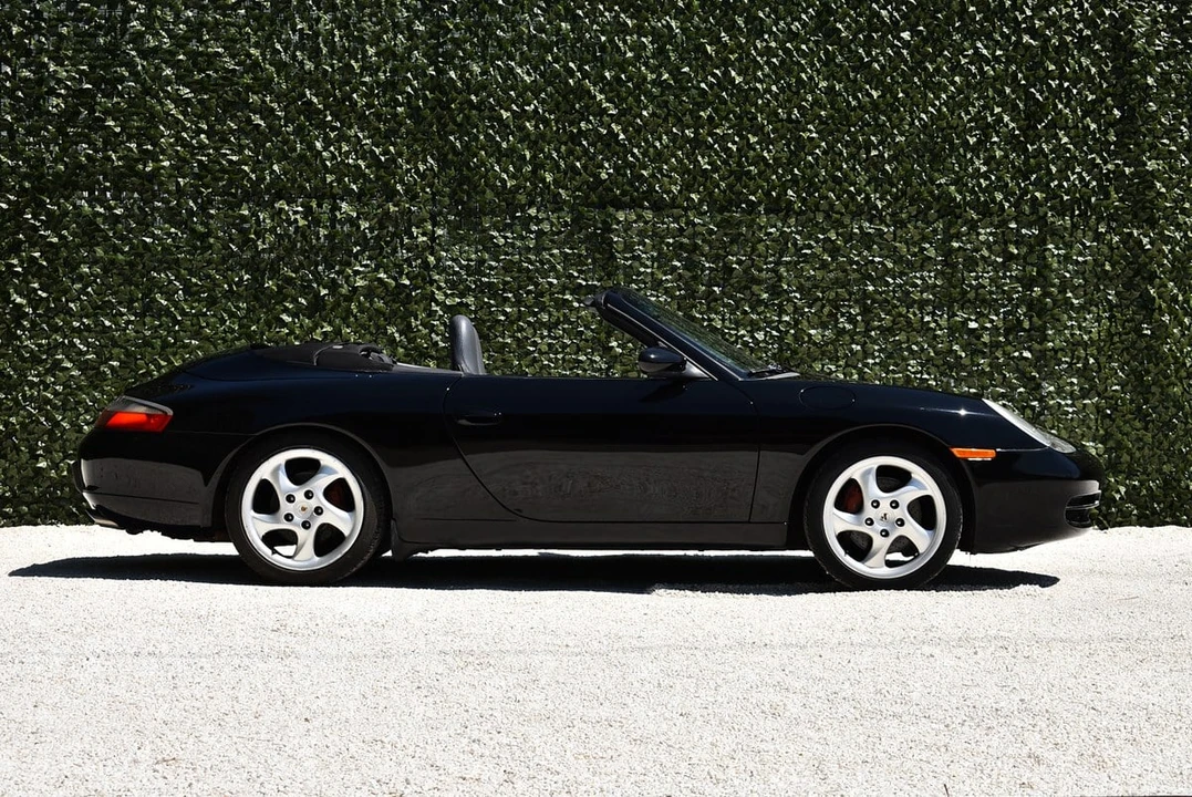 2000 Porsche 996 Carrera - Image 8 of 30