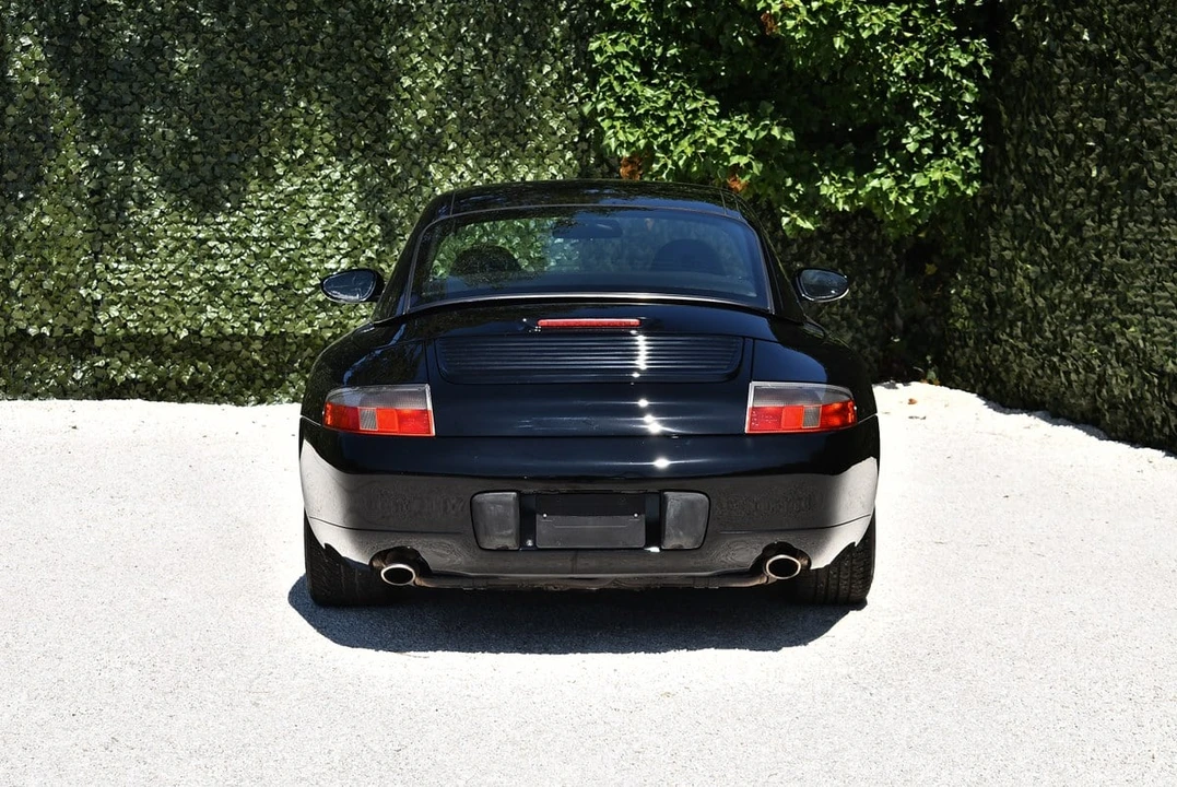2000 Porsche 996 Carrera - Image 9 of 30