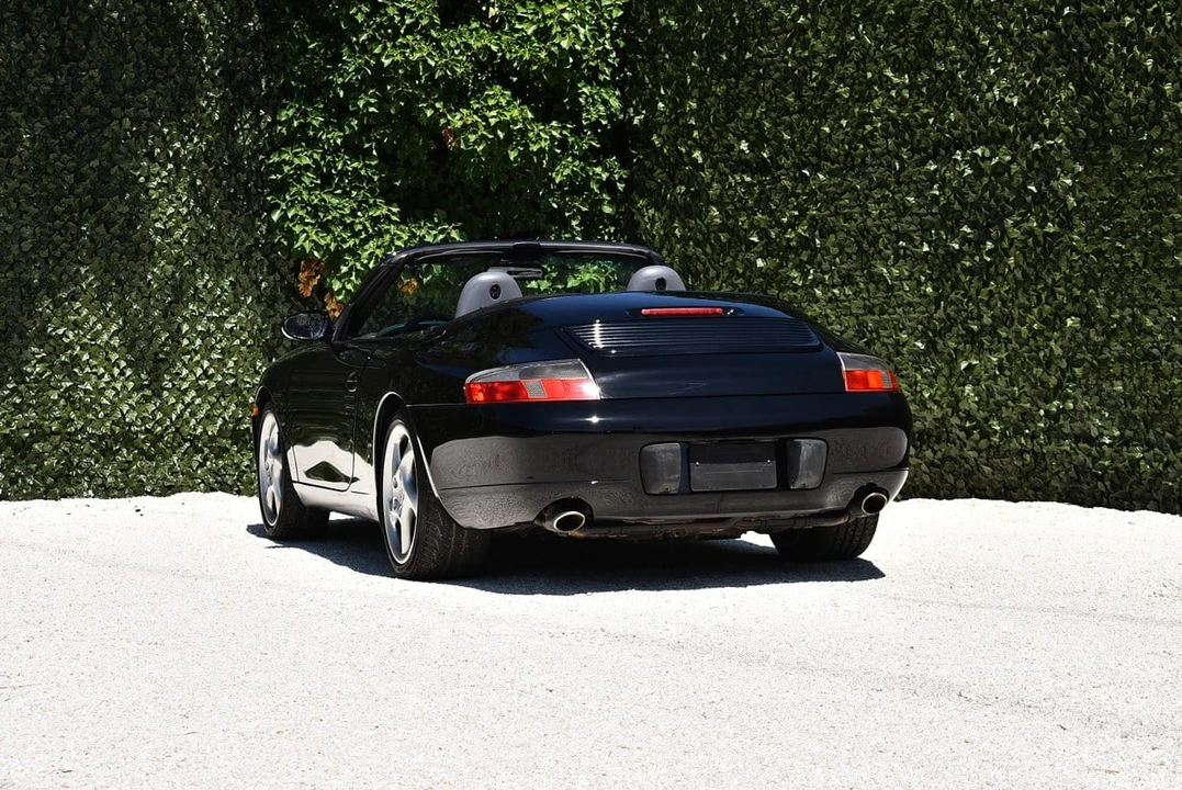 2000 Porsche 996 Carrera - Image 17 of 30