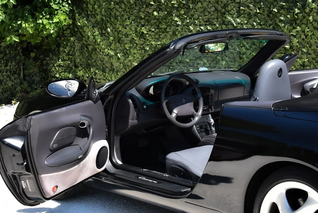 2000 Porsche 996 Carrera - Image 22 of 30