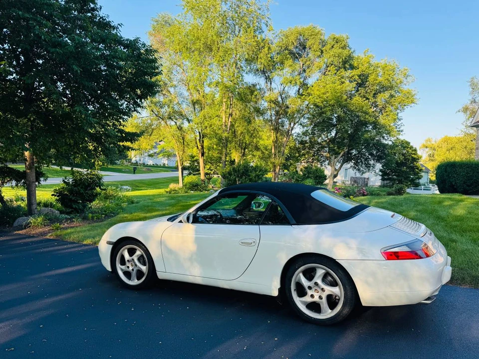 2000 Porsche 996 Carrera - Image 12 of 23