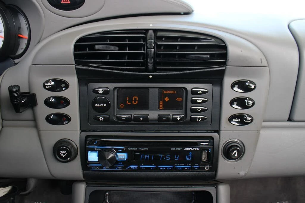 2000 Porsche 996 Carrera - Image 27 of 31