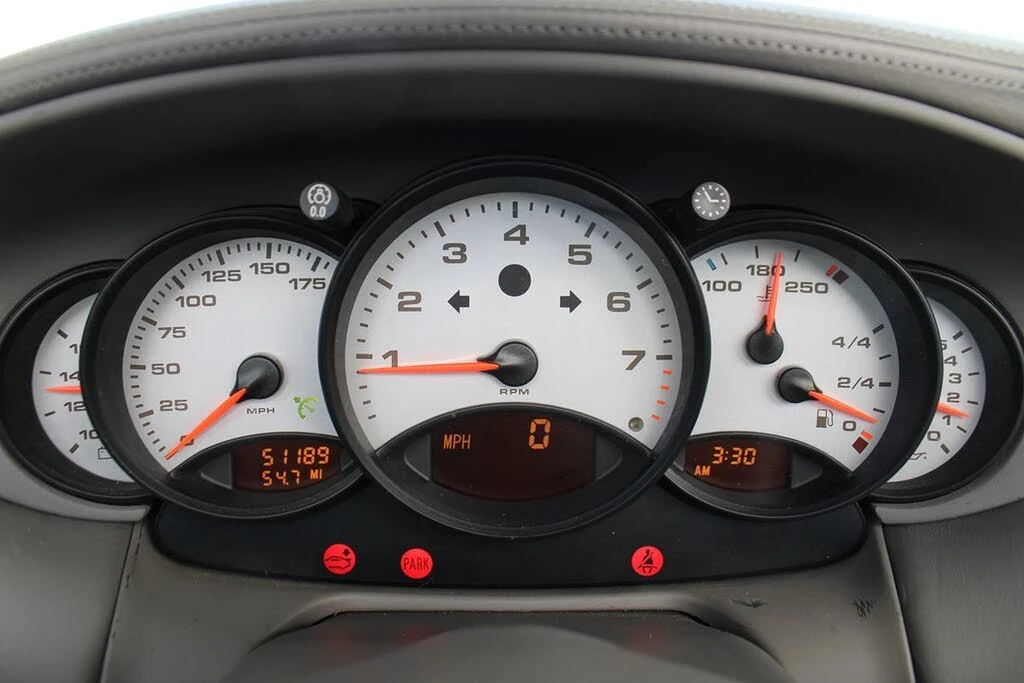 2000 Porsche 996 Carrera - Image 24 of 31